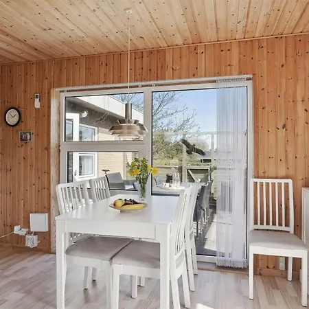 בית נופש Marjon - 450m From The Sea By Interhome