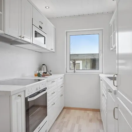 Marjon - 450m From The Sea By Interhome *