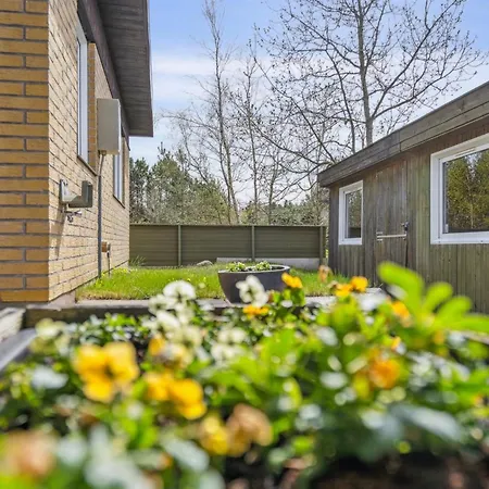 Marjon - 450m From The Sea By Interhome *